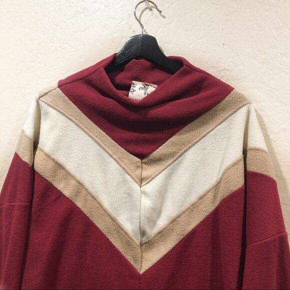 Blu Pepper Burgundy Color Block V Stripe Retro Sm - Picture 6 of 6
